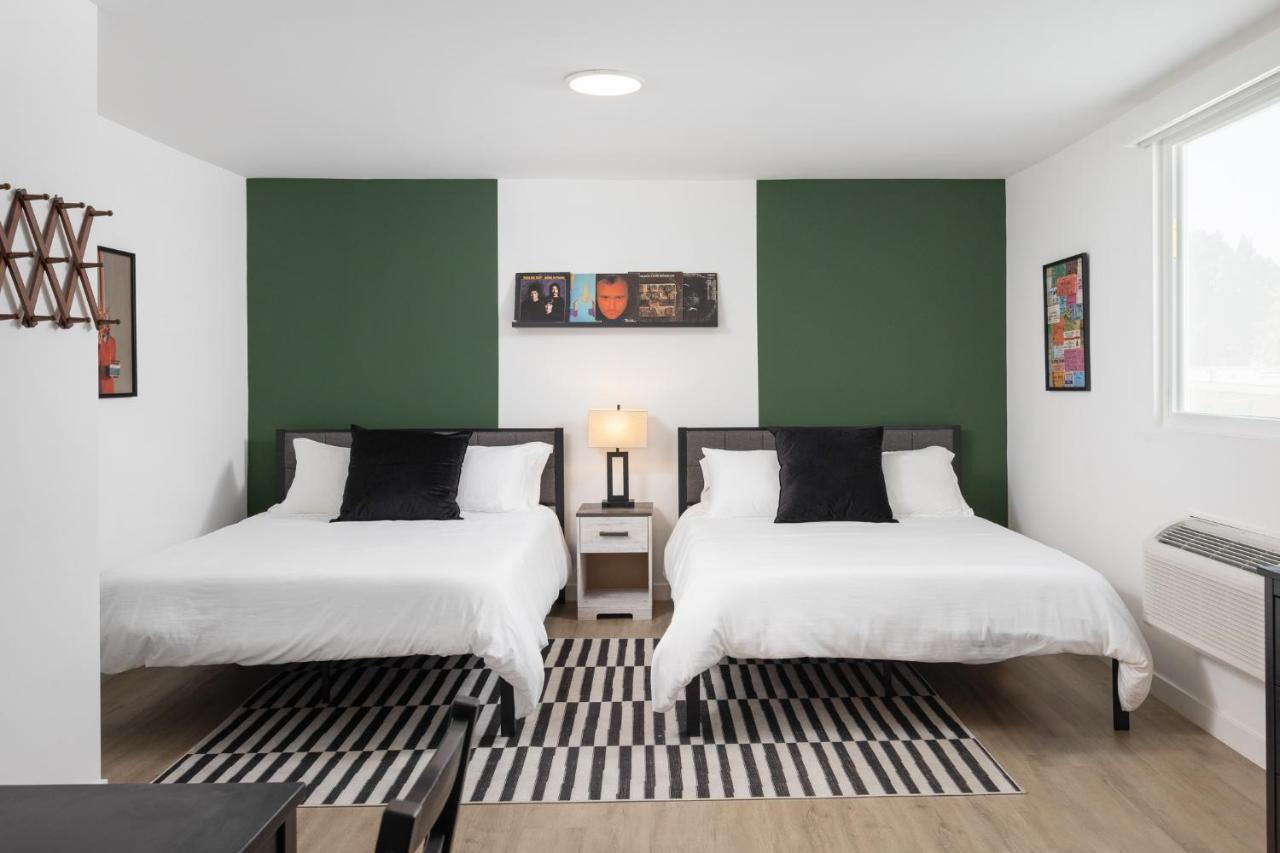 Appart hôtel Fenix Hollywood *